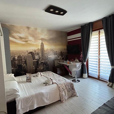 Studio Flat Policlinico G B Rossi Borgo Roma Verona Exterior photo