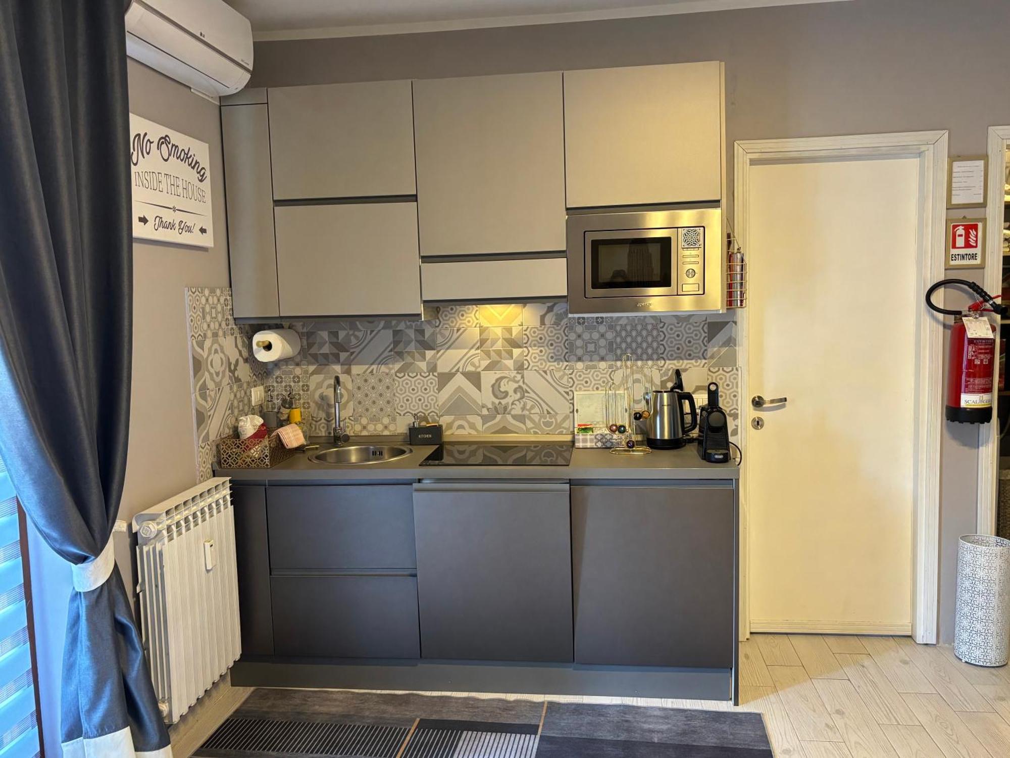 Studio Flat Policlinico G B Rossi Borgo Roma Verona Exterior photo